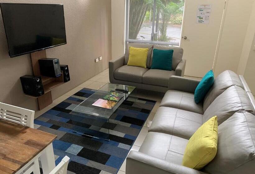 Reef Resort Villas Port Douglas