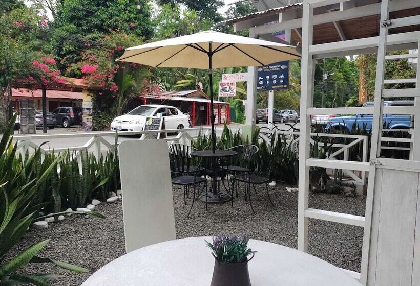 استراحتگاه Lizard King Hotel & Suites