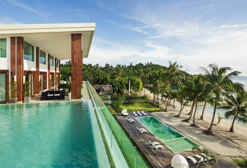 Under The Stars Luxury Apartments