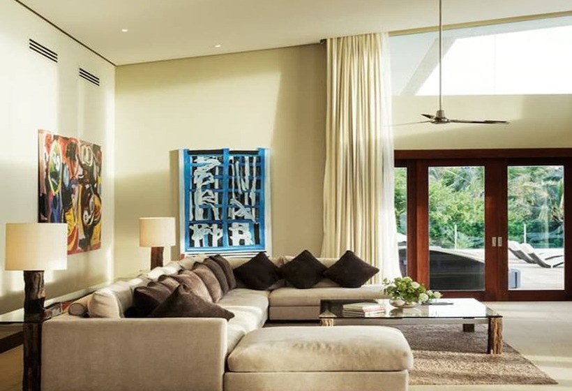 Under The Stars Luxury Apartments