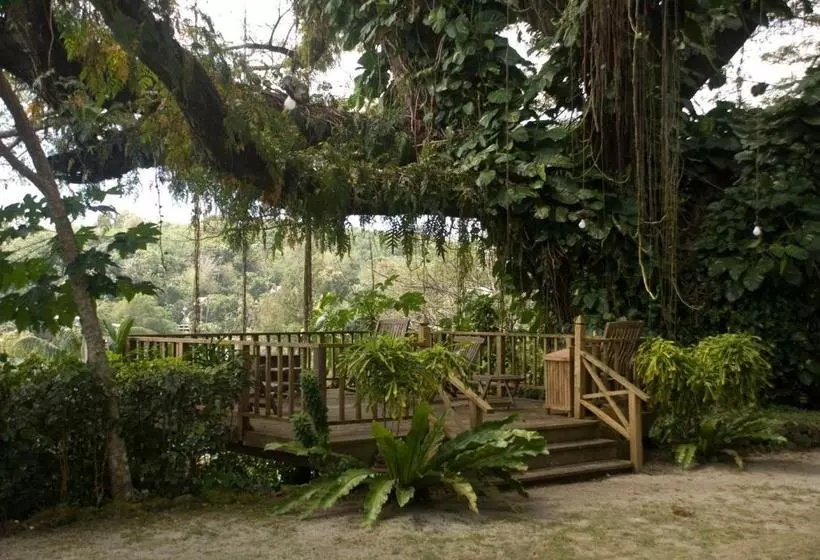 Yap Pacific Dive Resort