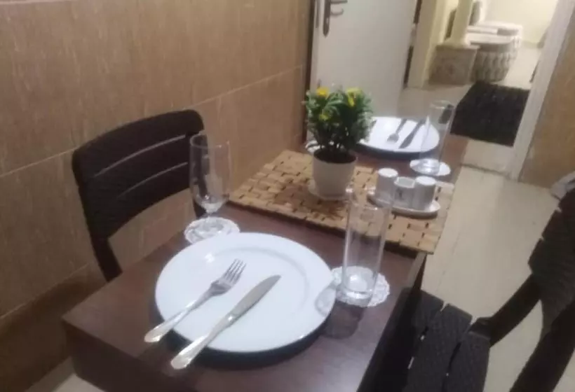 تختخواب و صبحانه Petra Rest Home