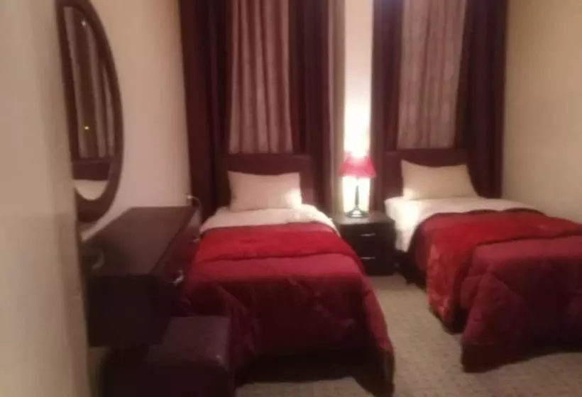 تختخواب و صبحانه Petra Rest Home