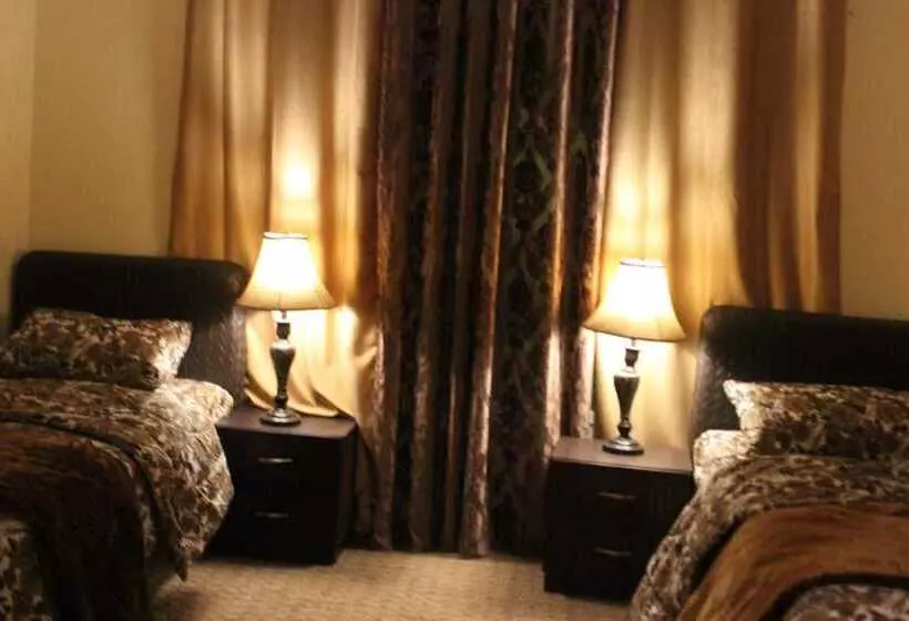 تختخواب و صبحانه Petra Rest Home