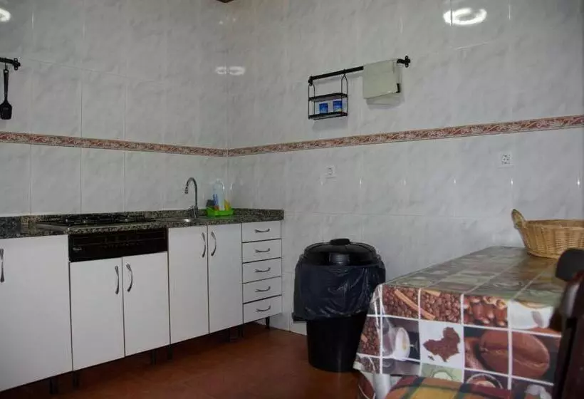 Albergue Los Blasones