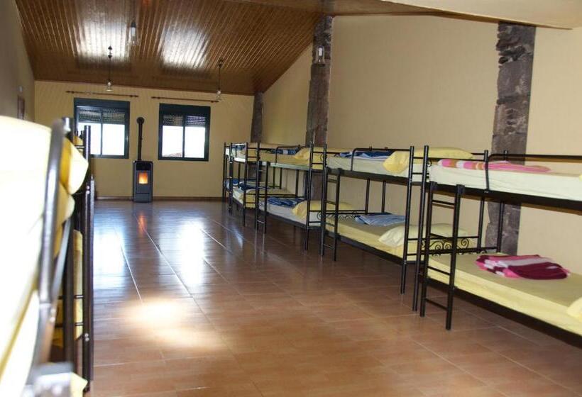 Albergue Los Blasones