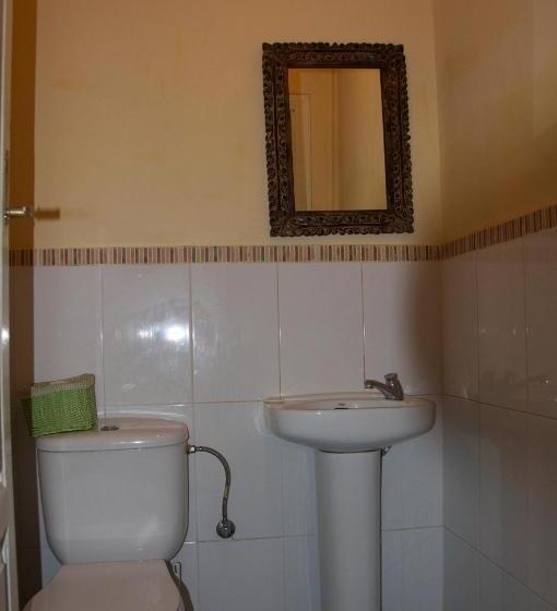 Albergue Los Blasones