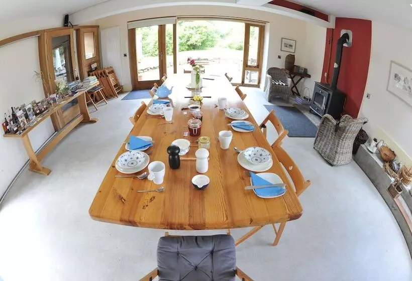 Aamiaismajoitus (B&B) Blackstairs Shepherds Huts