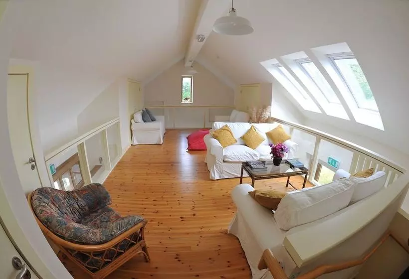 Aamiaismajoitus (B&B) Blackstairs Shepherds Huts