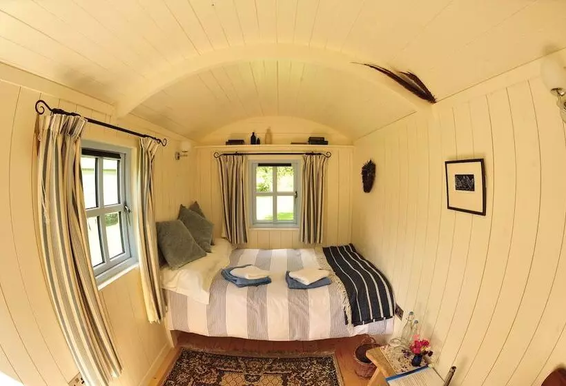 Aamiaismajoitus (B&B) Blackstairs Shepherds Huts