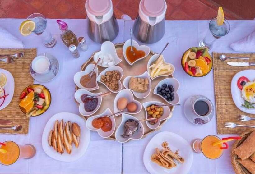 Bed and Breakfast Riad Rihana Tamlalte