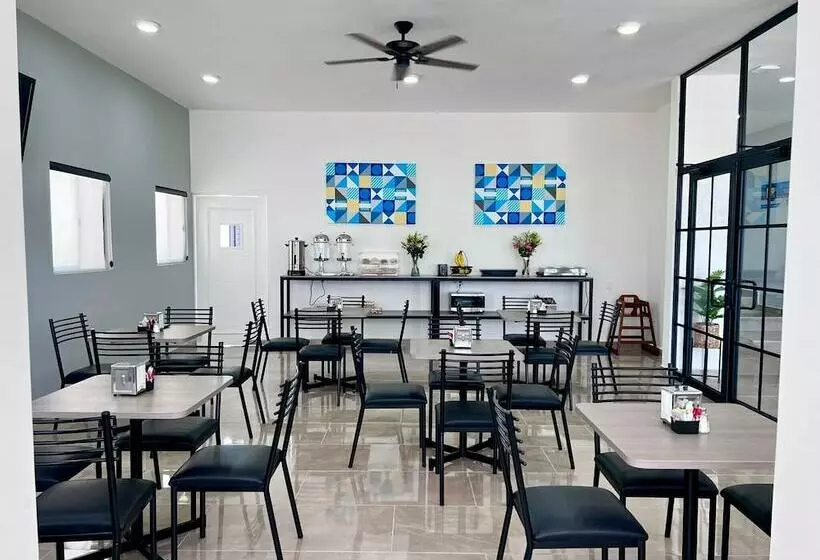 هتل Capital Saltillo