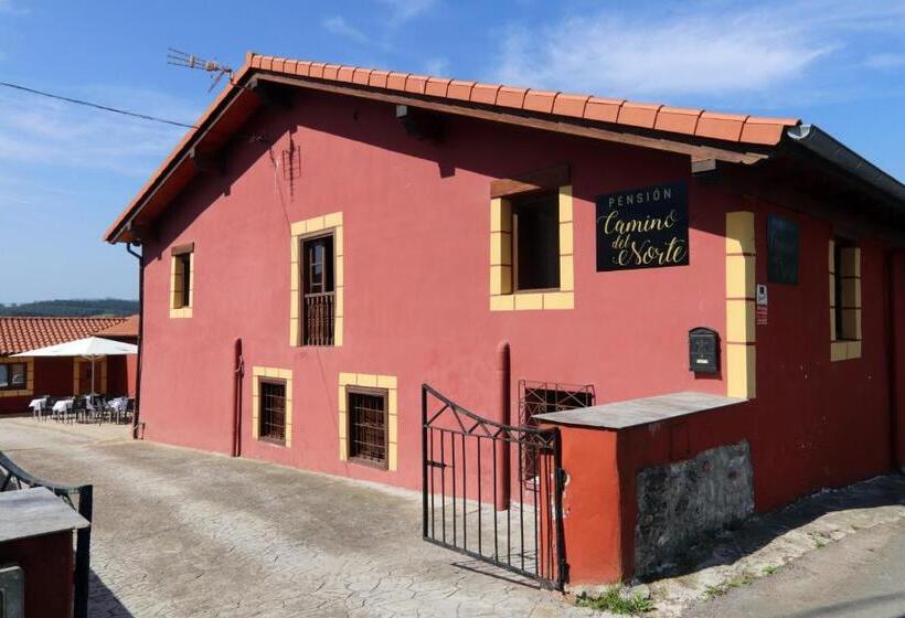 مسافرخانه Camino Del Norte