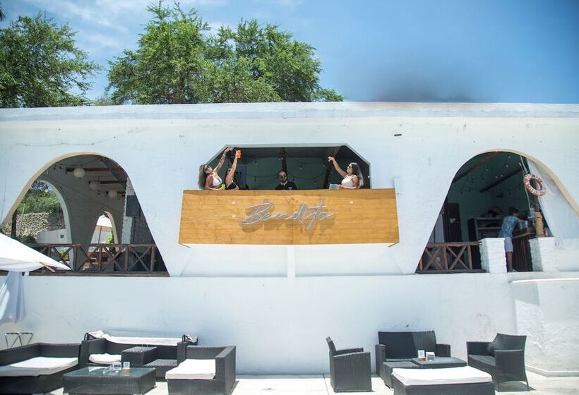 Hotel Bendito Náutico & Suites