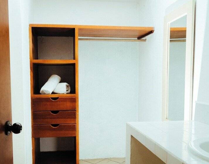 Hotel Bendito Náutico & Suites