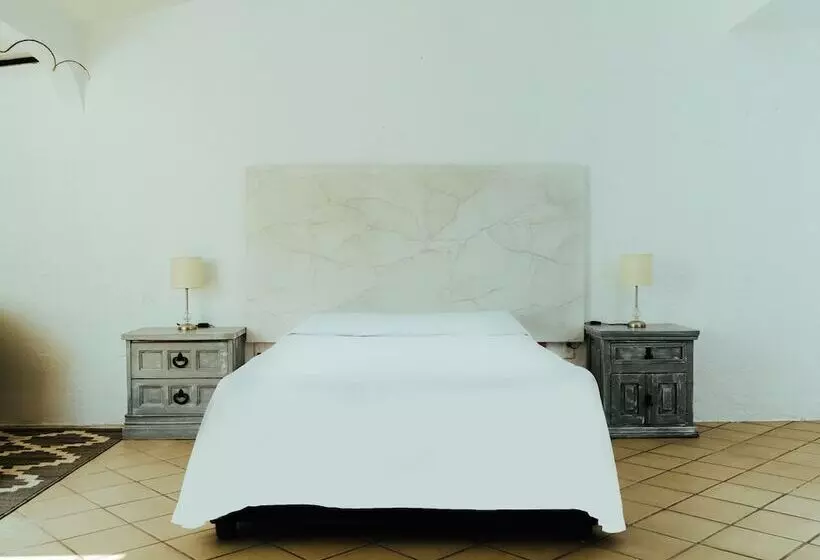 ホテル Bendito Náutico & Suites