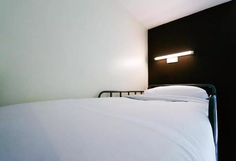 Hotelli Golden Lodge