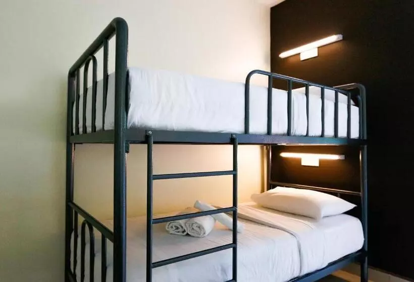 Hotelli Golden Lodge