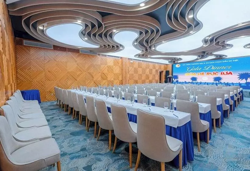 هتل Grand Fleuve Boutique