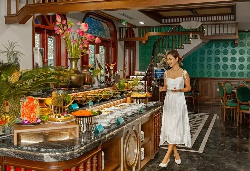هتل Grand Fleuve Boutique