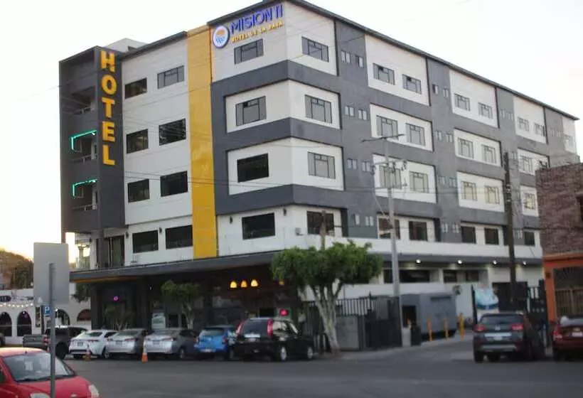 هتل Mision 11