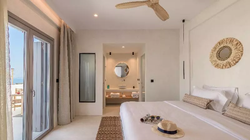 ホテル Nove Milos Luxury By Estia