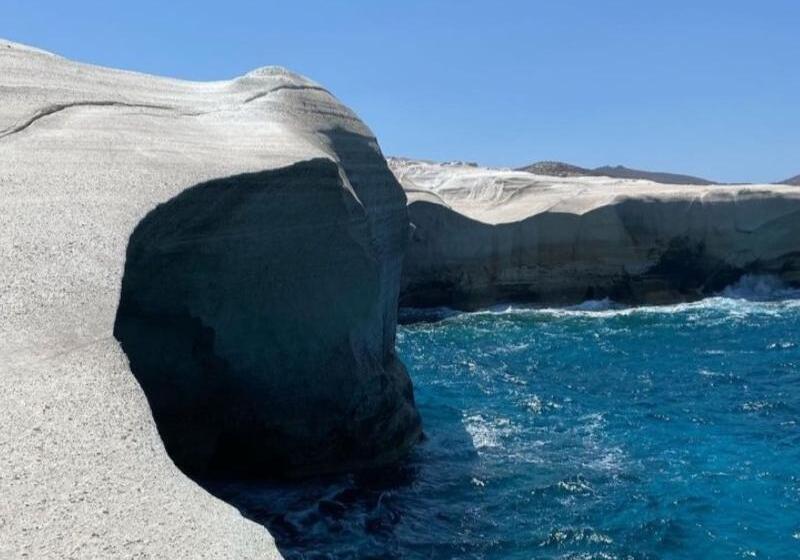 فندق Nove Milos Luxury By Estia