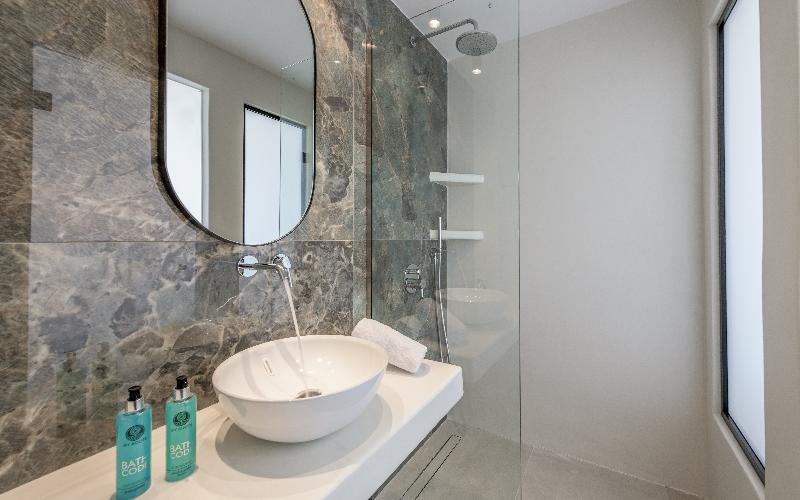 فندق Nove Milos Luxury By Estia