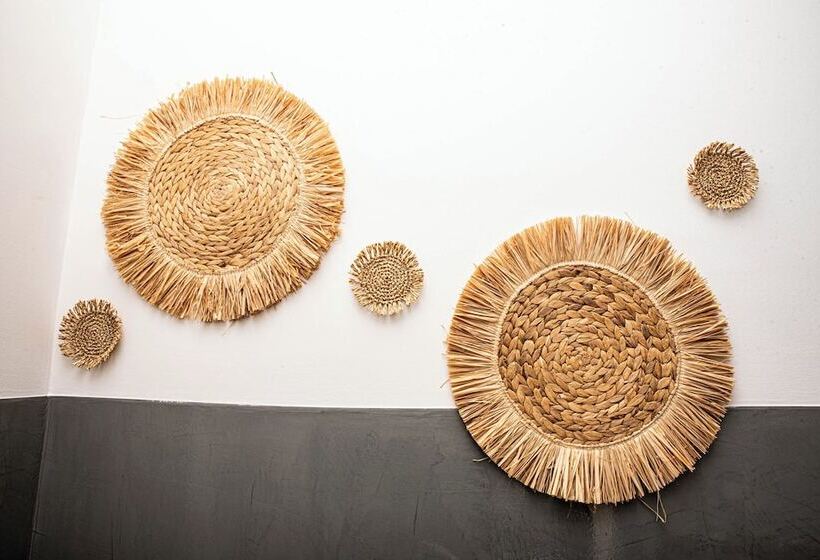 Pensió Aidani Luxurious Rooms