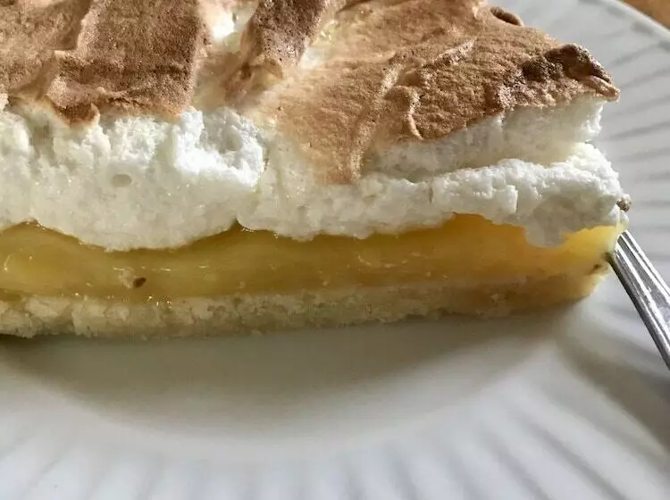 Majatalo Maison Et Table D Hôtes Le Camélia Blanc