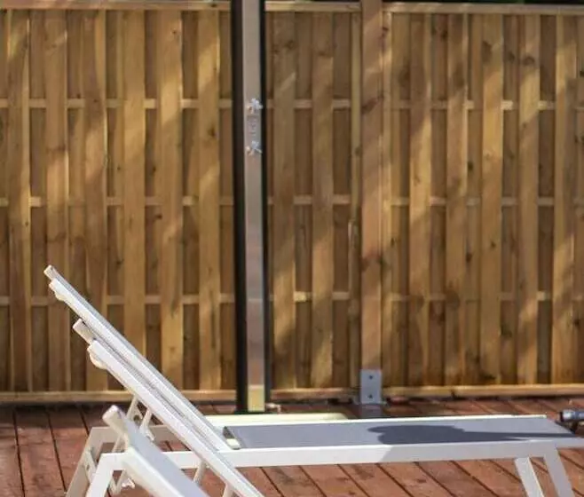 Majatalo Maison Et Table D Hôtes Le Camélia Blanc