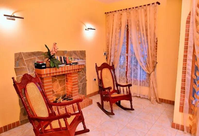 ベッドアンドブレックファースト Hostal Cuba