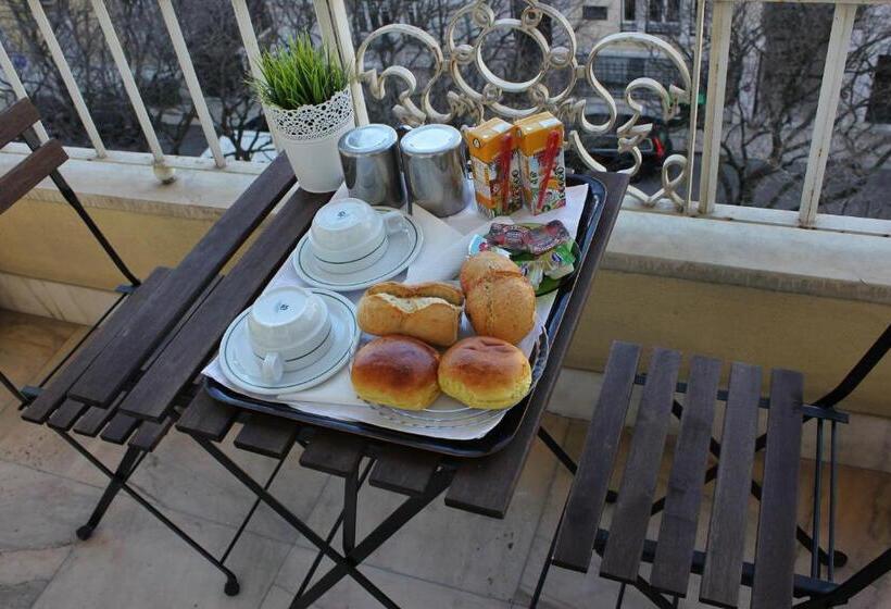 Bed and Breakfast Residencial Duque De Saldanha