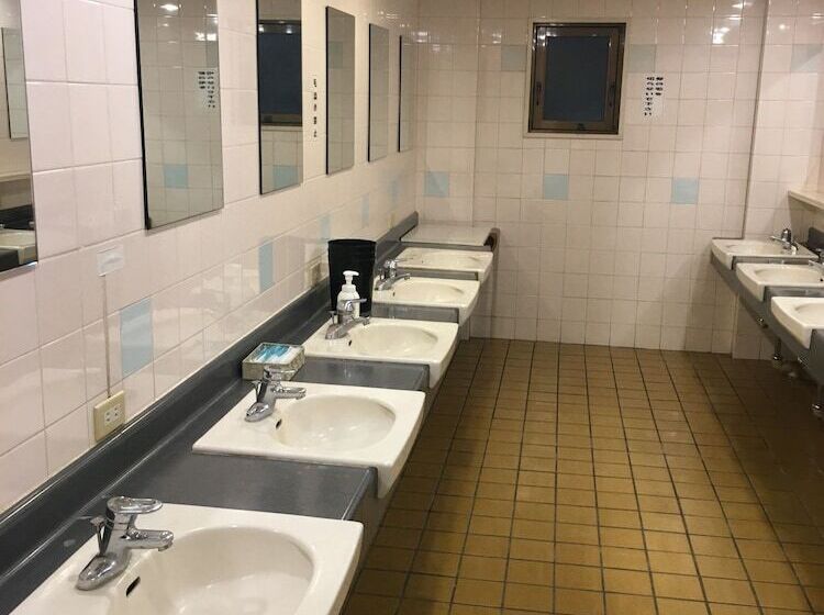 Capsule Hotel Shinjuku 510