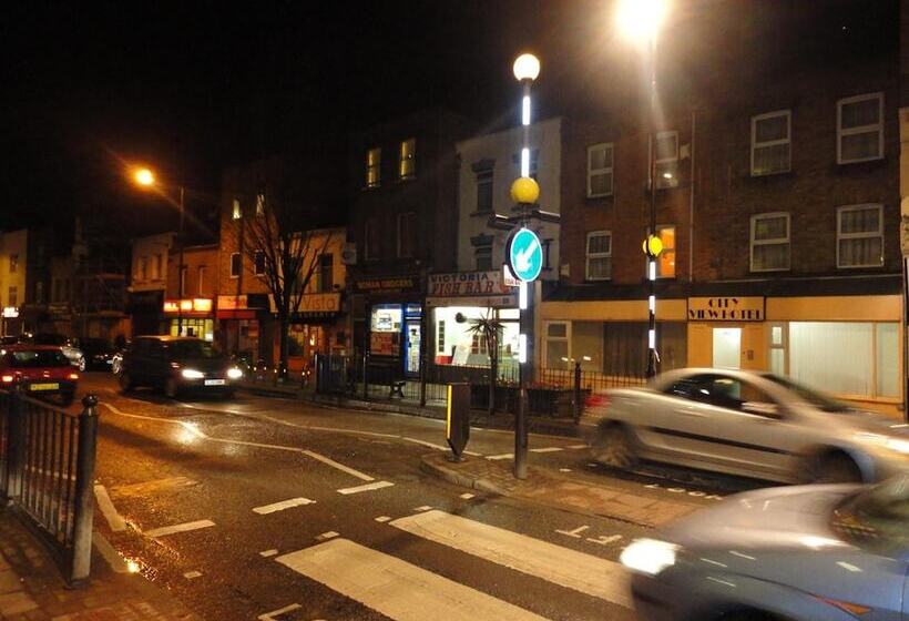 City View Hotel Roman Road