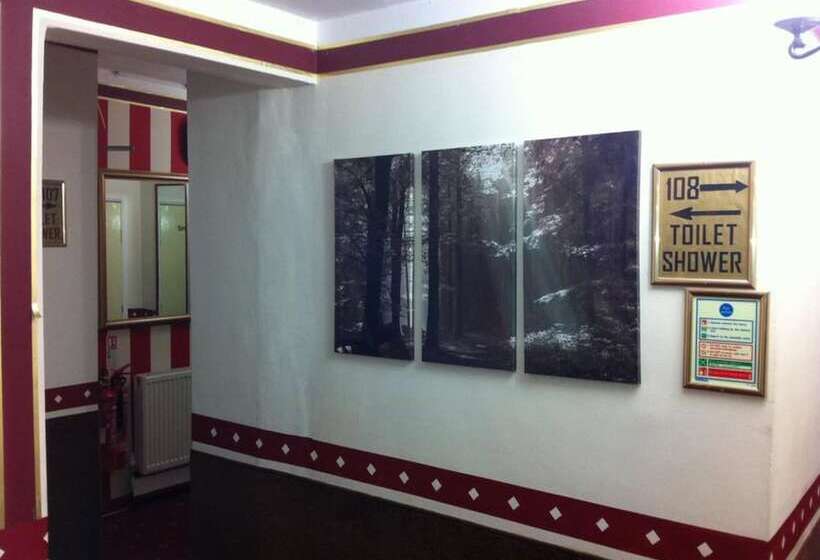 City View Hotel Roman Road