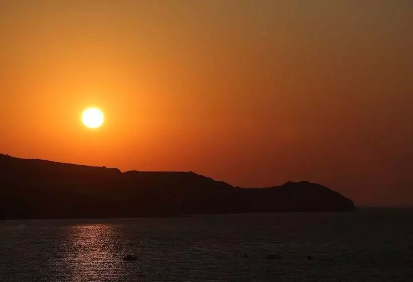 Hotelli Arya Karaburun