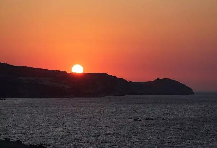 Hotelli Arya Karaburun