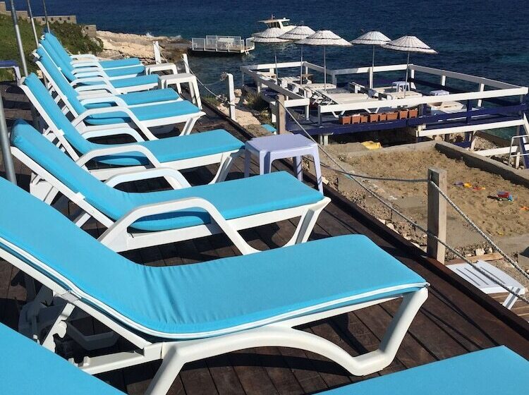 فندق Arya Karaburun