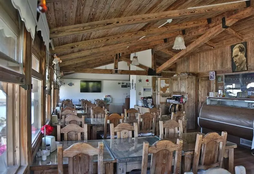 Hotelli Arya Karaburun