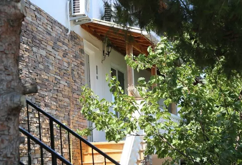 Hotelli Arya Karaburun