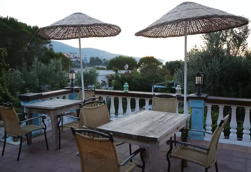 Hotelli Arya Karaburun