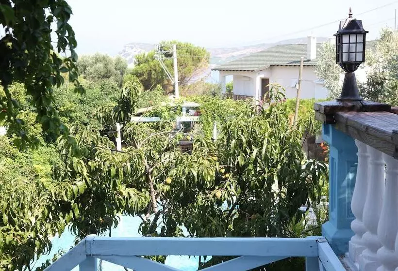 Hotelli Arya Karaburun