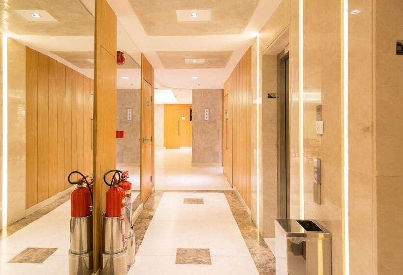 Hotelli Atlantico Travel Copacabana