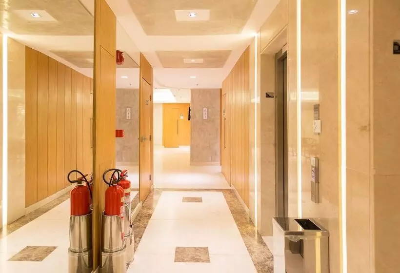 Hotelli Atlantico Travel Copacabana