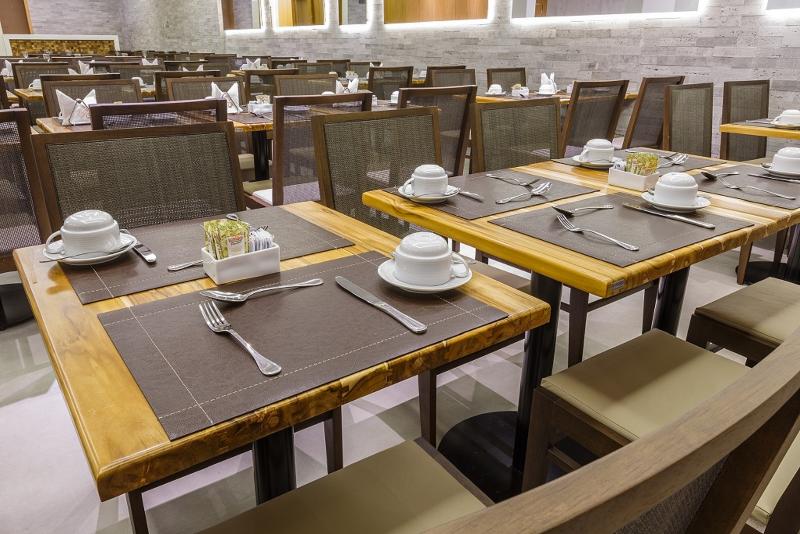 Hotelli Atlantico Travel Copacabana