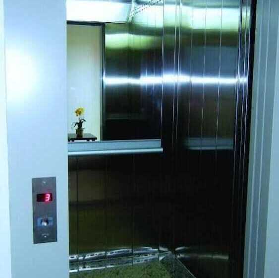 בית מלון כפרי Castro