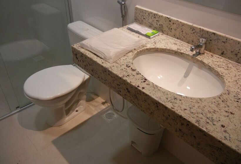 בית מלון כפרי Castro