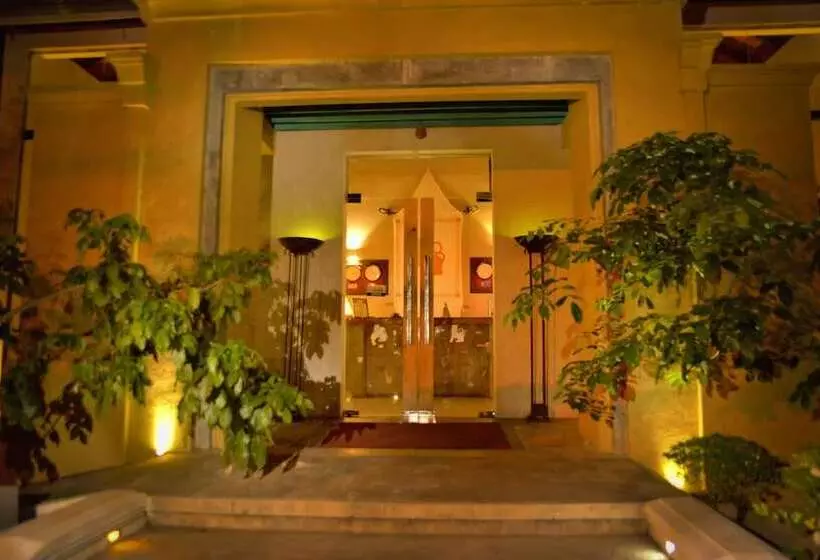 هتل Ceylan Lodge