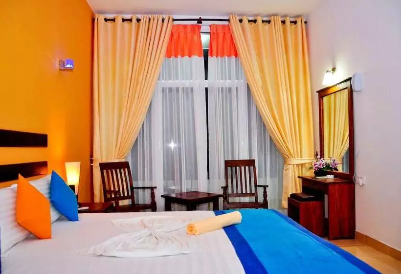 هتل Ceylan Lodge